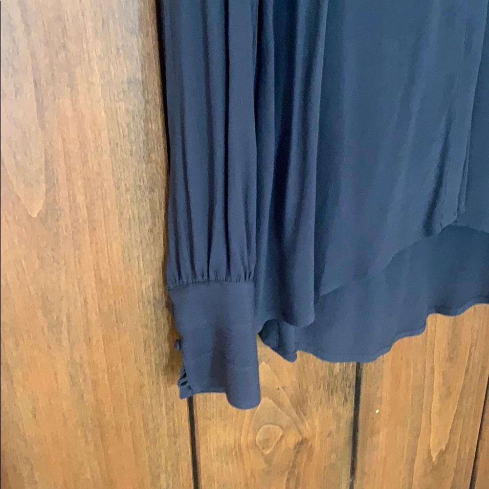 Collared button up blouse - Picture 3 of 4